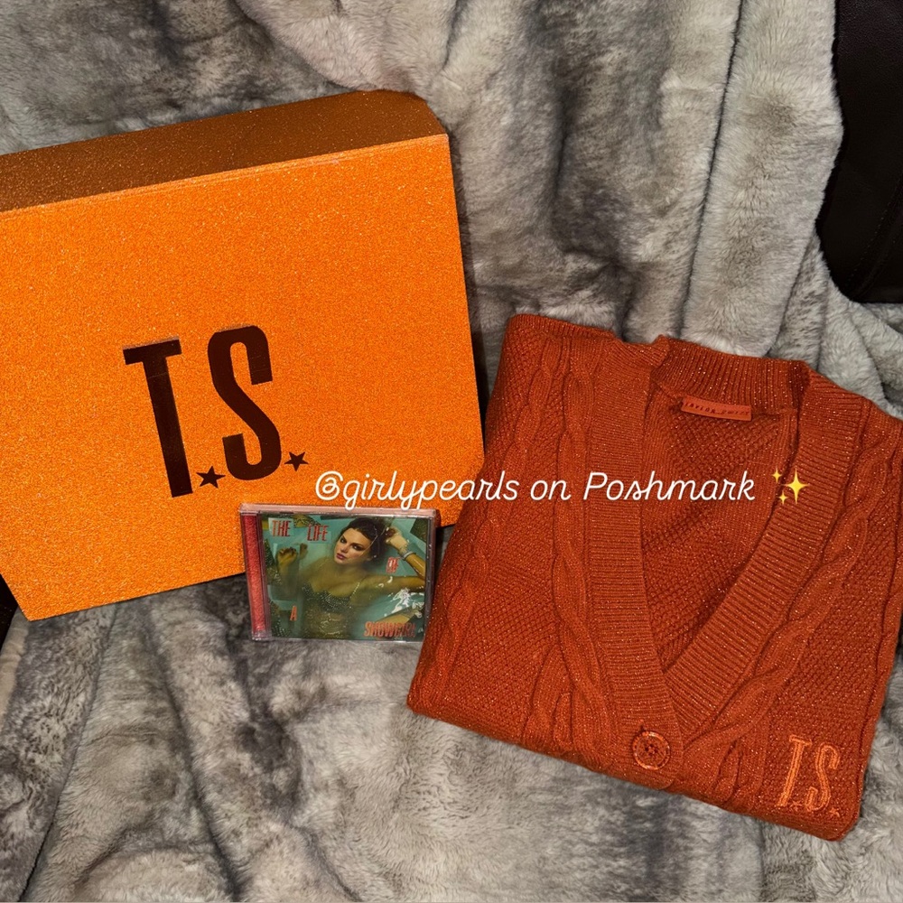 THE LIFE OF A SHOWGIRL Taylor Swift CARDIGAN BOX SET NEW